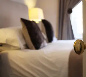 Rooms & rates at Ogilvy House.