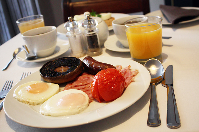 Fabulous full English breakfast at Ogilvy House.